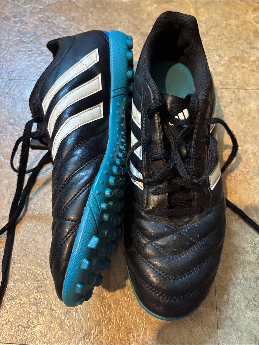 Adidas adult Black and Blue Turf Soccer Cleats men 10 leather